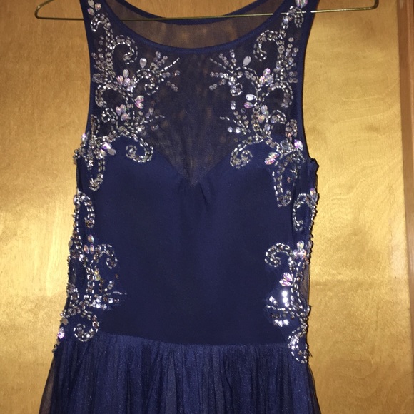 Prom Dress - Picture 5 of 6